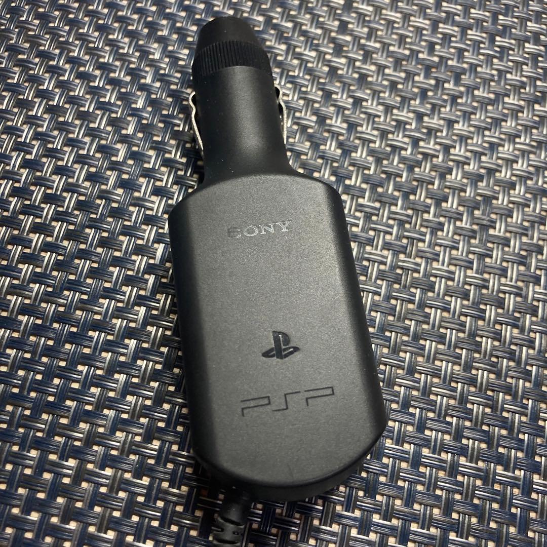 PSPgo シガーソケット カーアダプター 充電ケーブル ソニー純正品