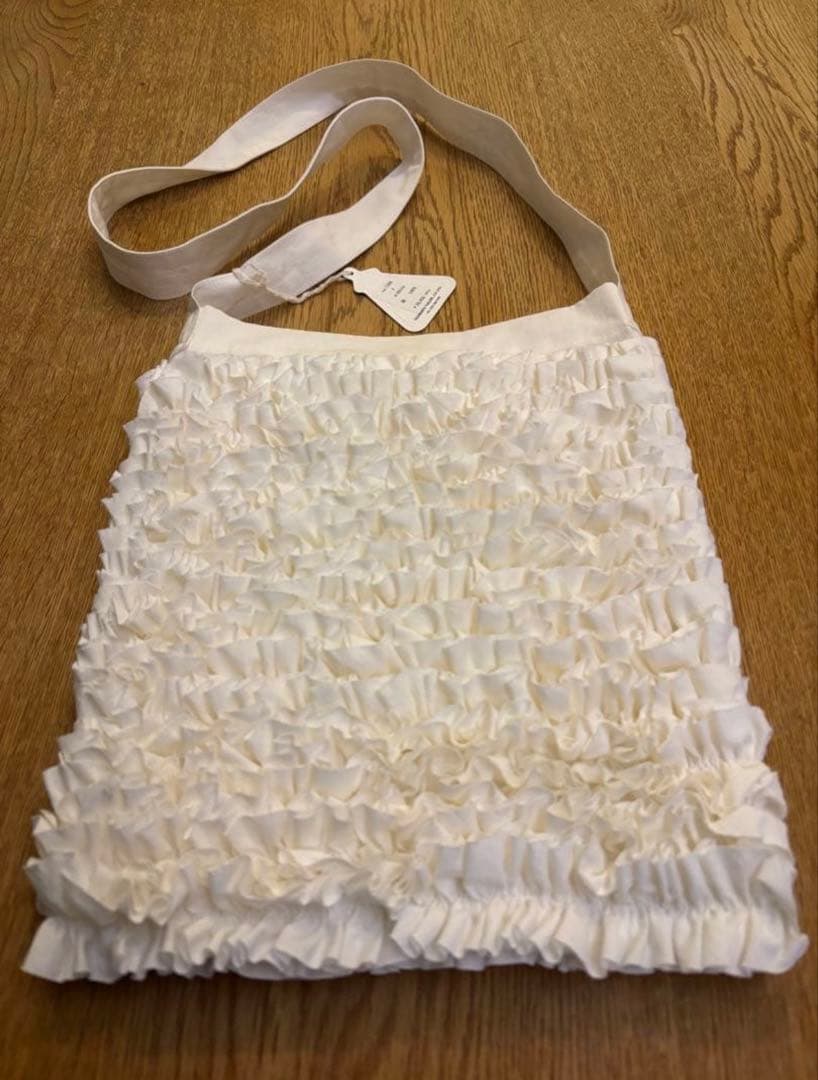 R&D.M.Co- オールドマンズ/コットンフリルショルダーバッグ 白