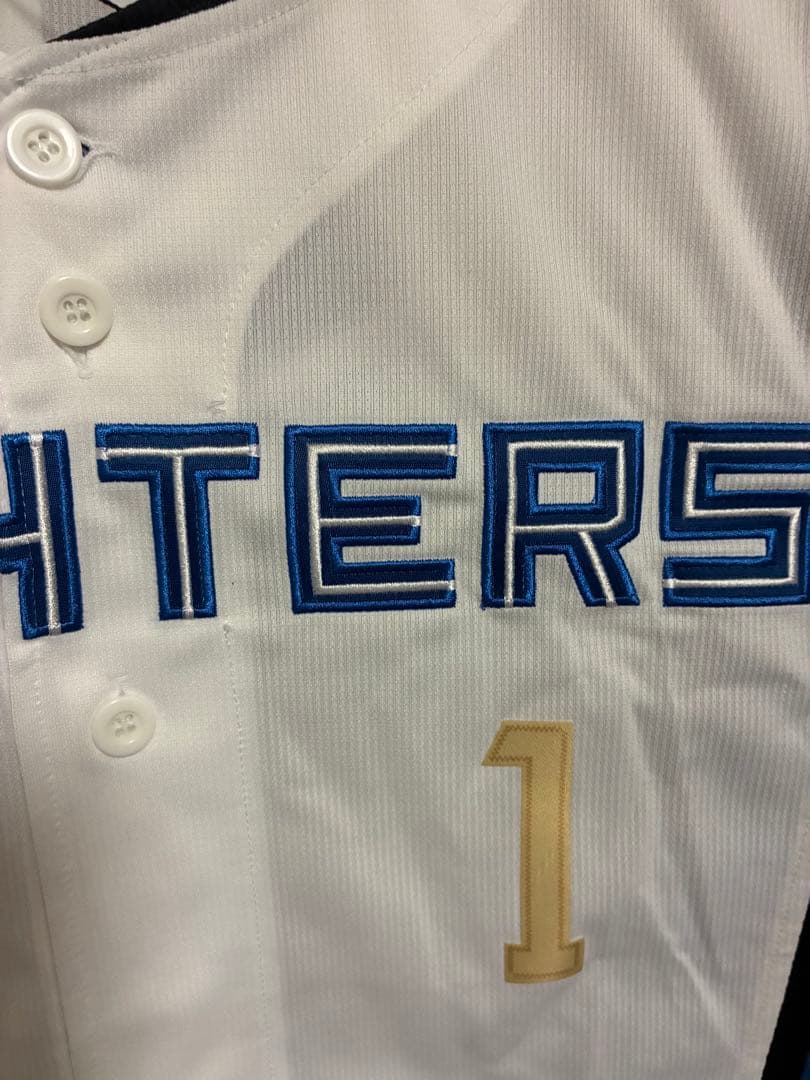 タ*ー様 新品未使用タグ　日ハム　日本ハムファイターズ　新庄監督　BIGBOSS