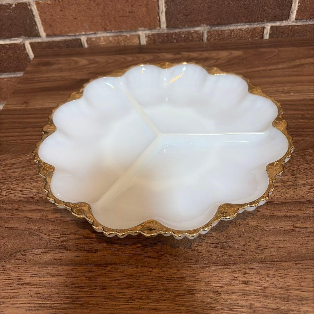 米ビンテージ　ファイヤキングミルクグラス皿四枚