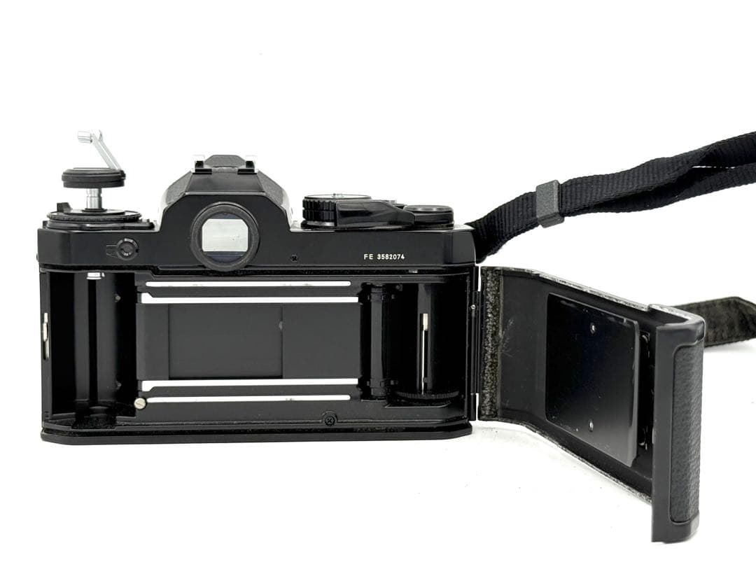 【完動品】Nikon FE フイルム一眼 動作確認済み