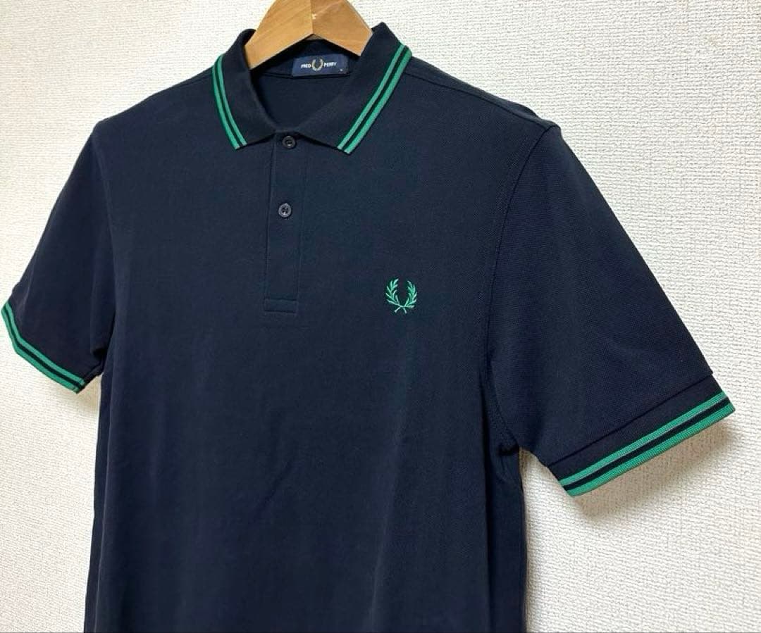 極美品 FREDPERRY フレッドペリー ネイビー 緑 ポロシャツ M 半袖
