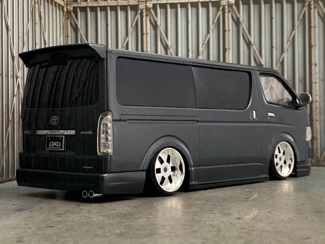 1/24 ハイエース（カスタム品）