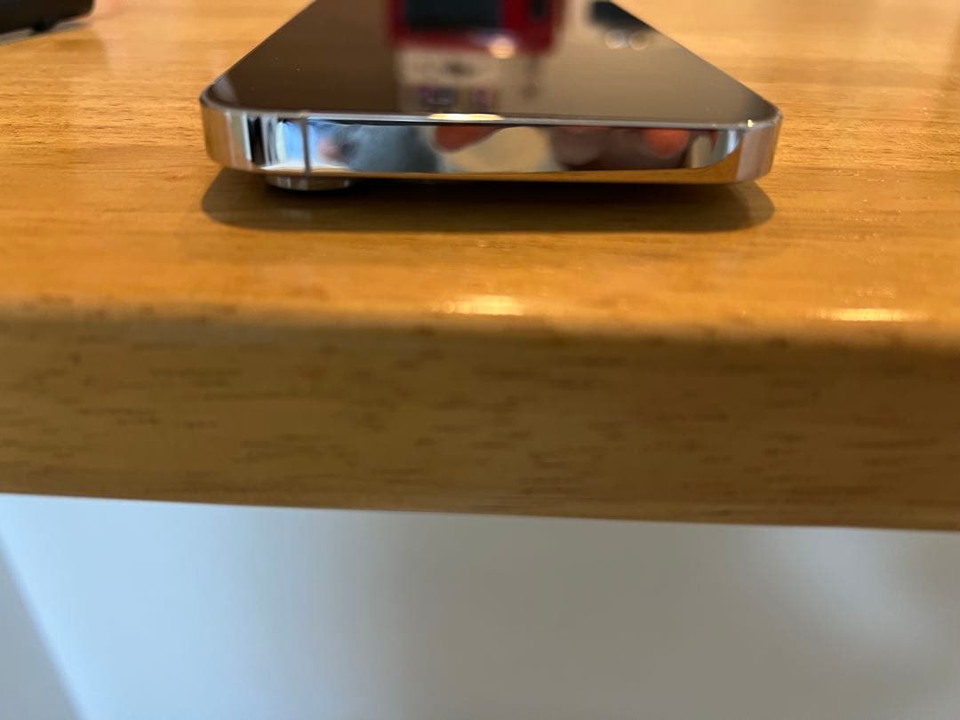 極美品　iPhone14ProMax 中古本体