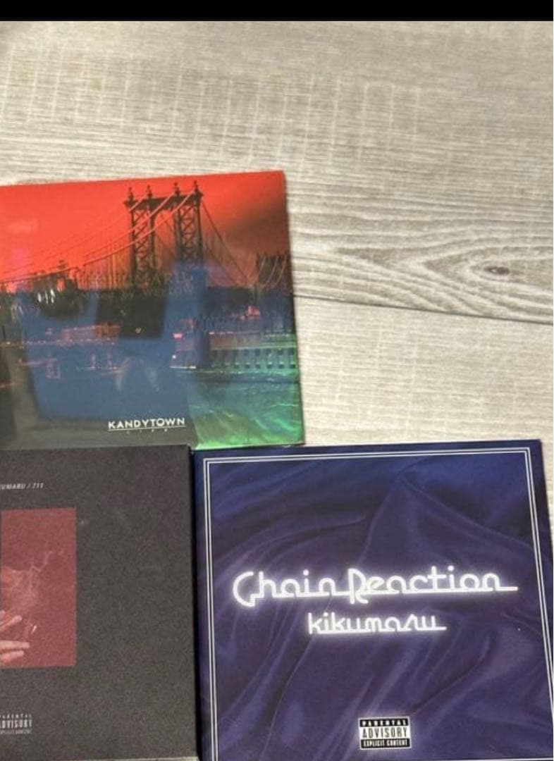 (うなぎイヌ)CHAINREACTION とK16２つ