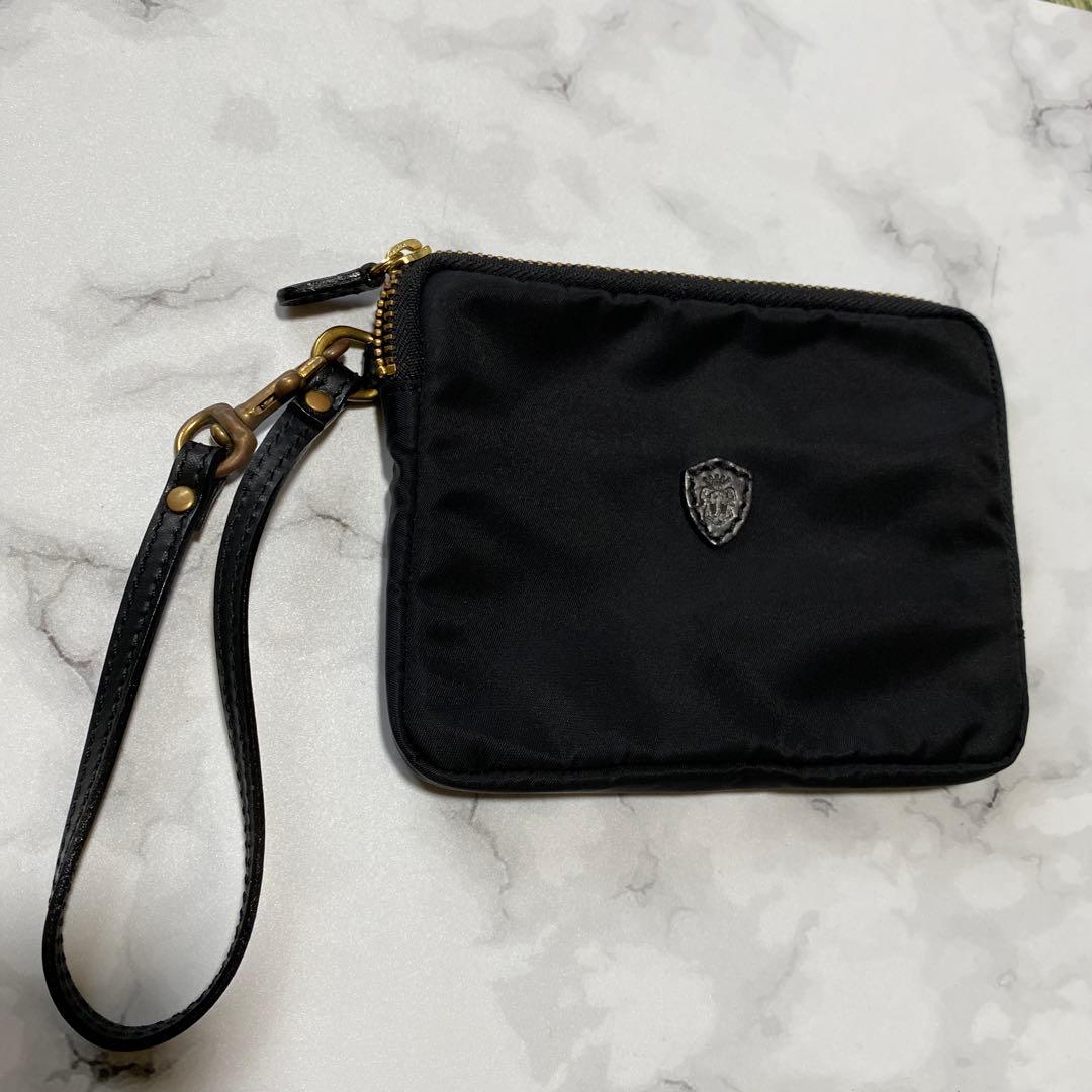 Felisi フェリージ プルーム・スクエアポーチ 黒