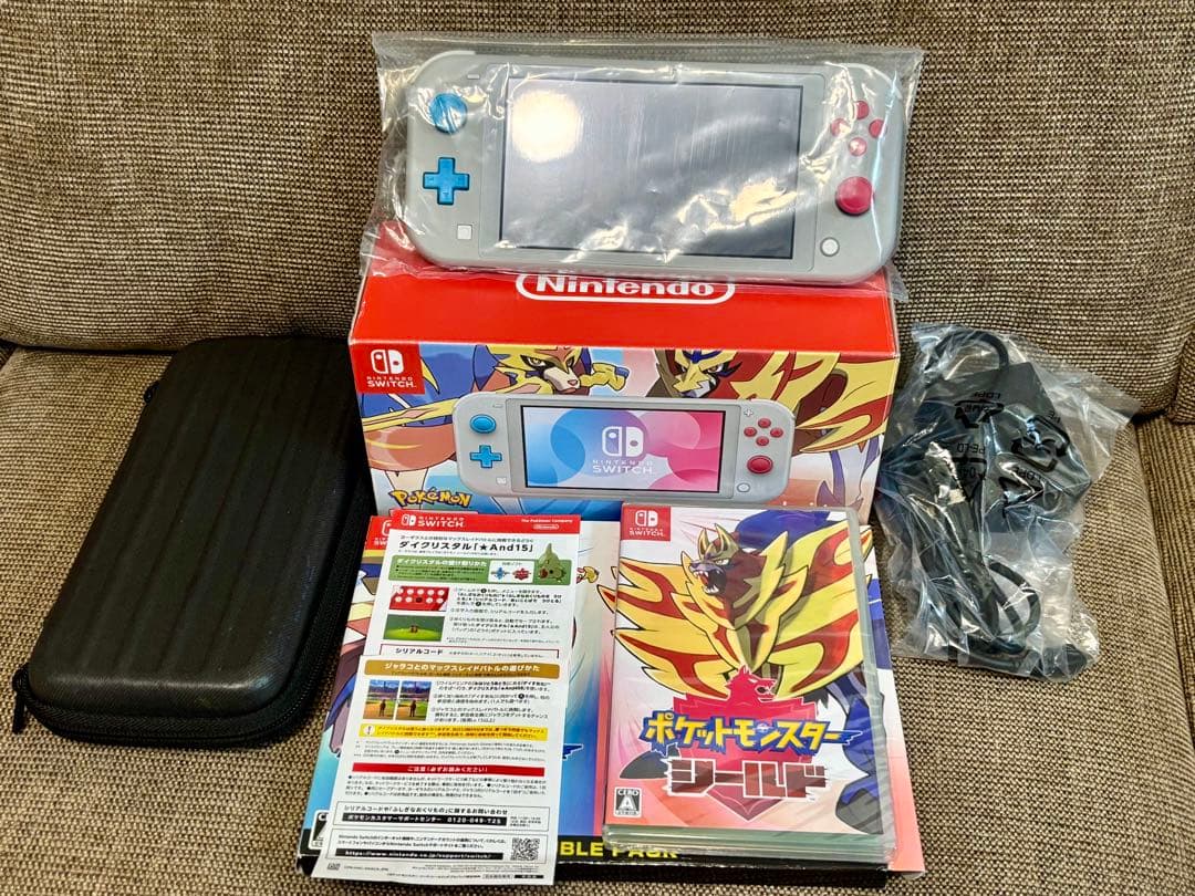 Nintendo Switch Lite ポケモンデザイン 全セット+ソフト