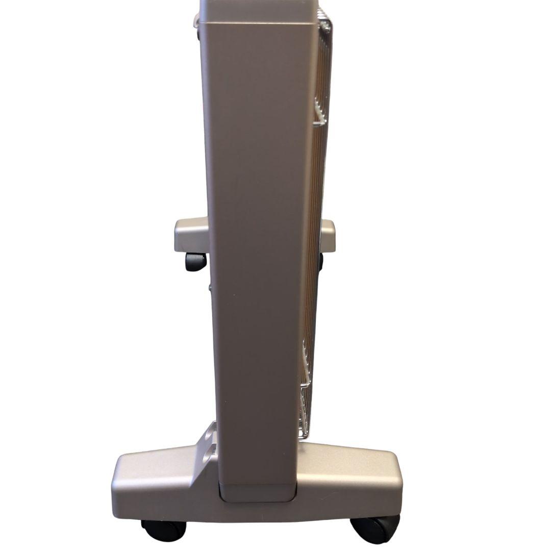 【未使用品　送料無料】サンルミエ キュート E800LS 電気ヒーター