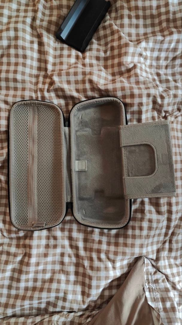 ROG Ally Z1 Extreme アクセサリー付き