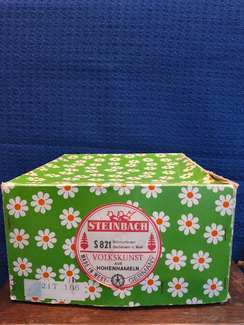 ヴィンテージ　旧西独製　シュタインバッハ　木製　煙出し人形　オルゴール付き