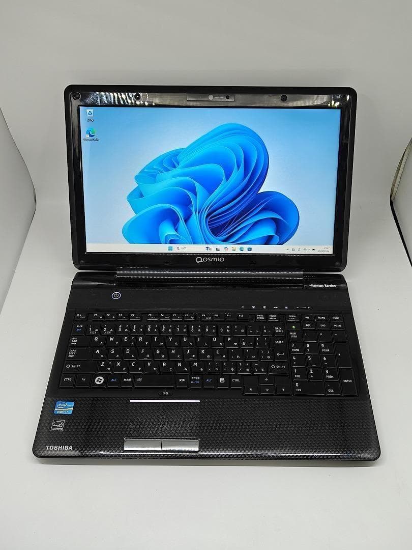 【東芝】爆速 Corei7/新品SSD128GB ノートパソコン 16G B11