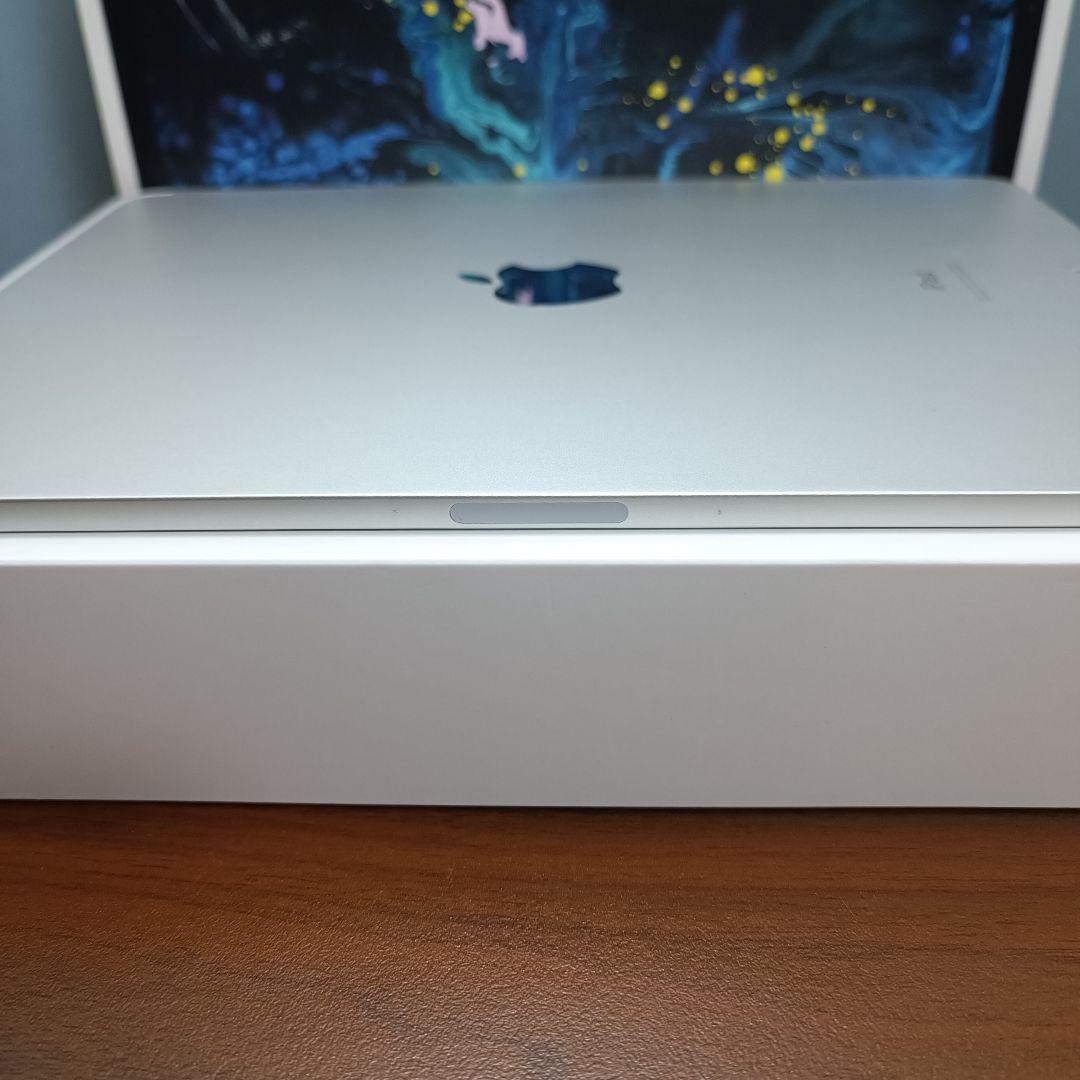 (美品)iPad Pro 11インチ WiFi 64GB キーボード付き