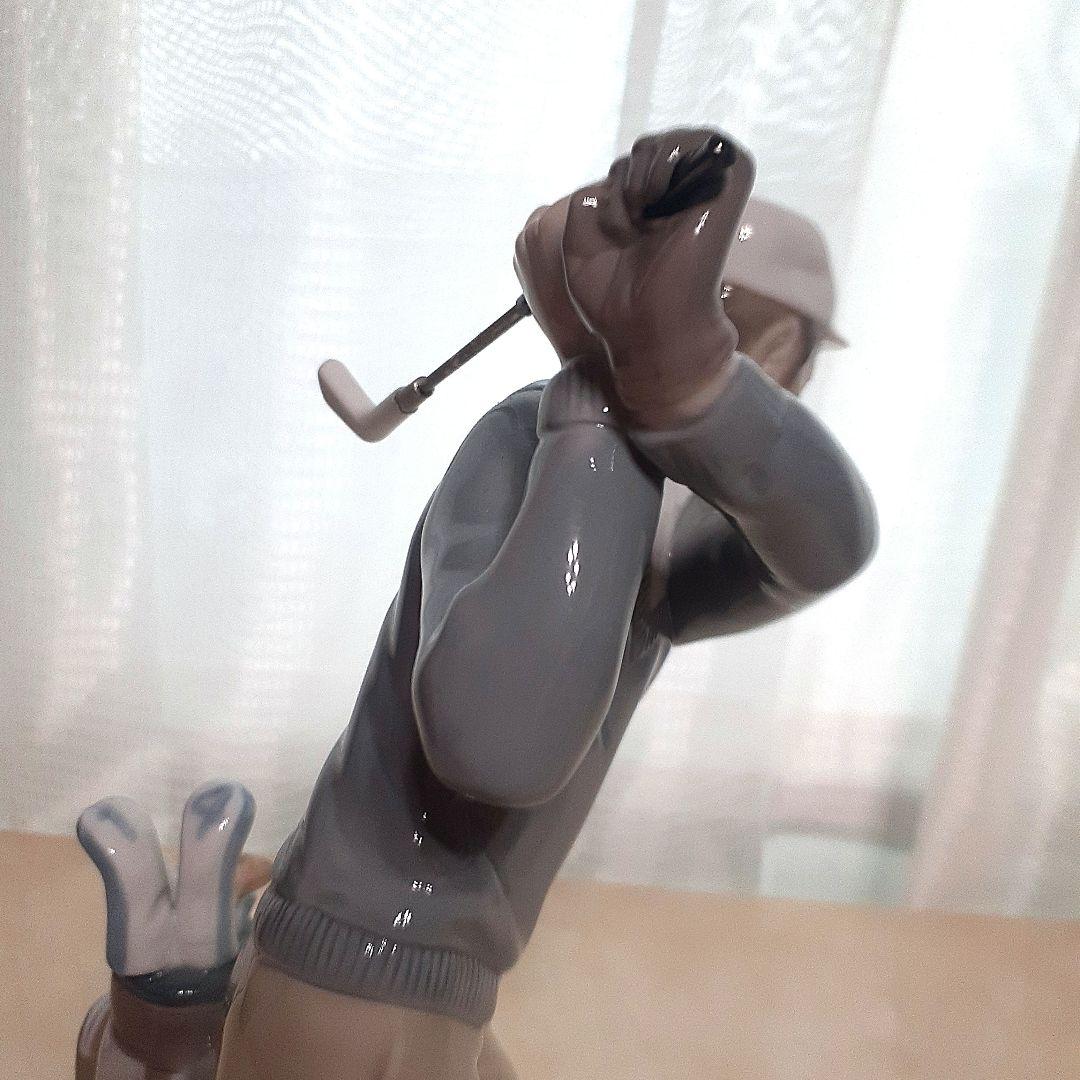 リヤドロ　ゴルフ　ナイスショットゴルファー