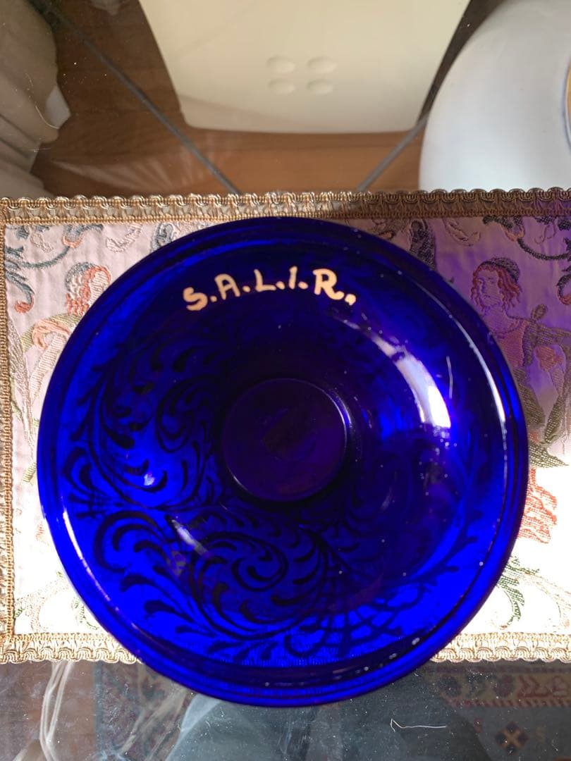 ベネチアングラスの最高峰サリール工房のビンテージバロビエ杯