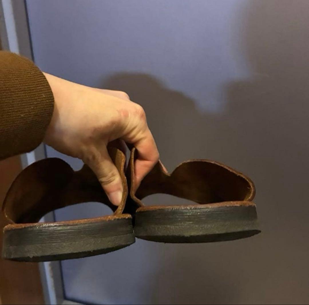 BRADOR SIGAROサイズ42